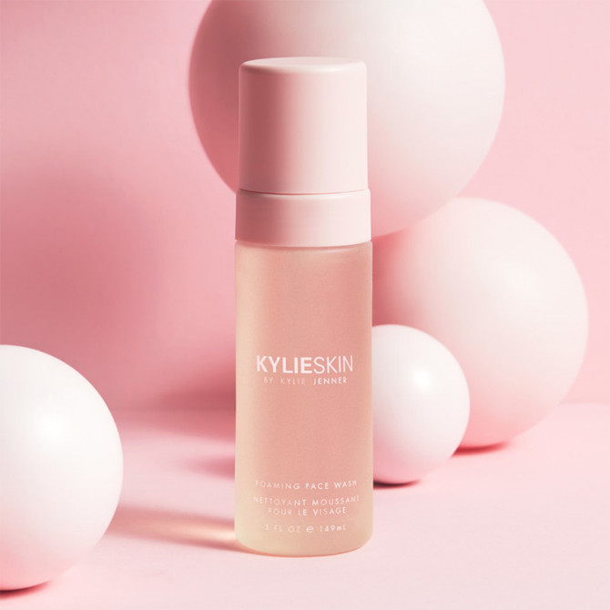 Mousse nettoyante visage