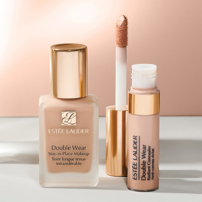 DOUBLE WEAR RADIANT CONCEAL