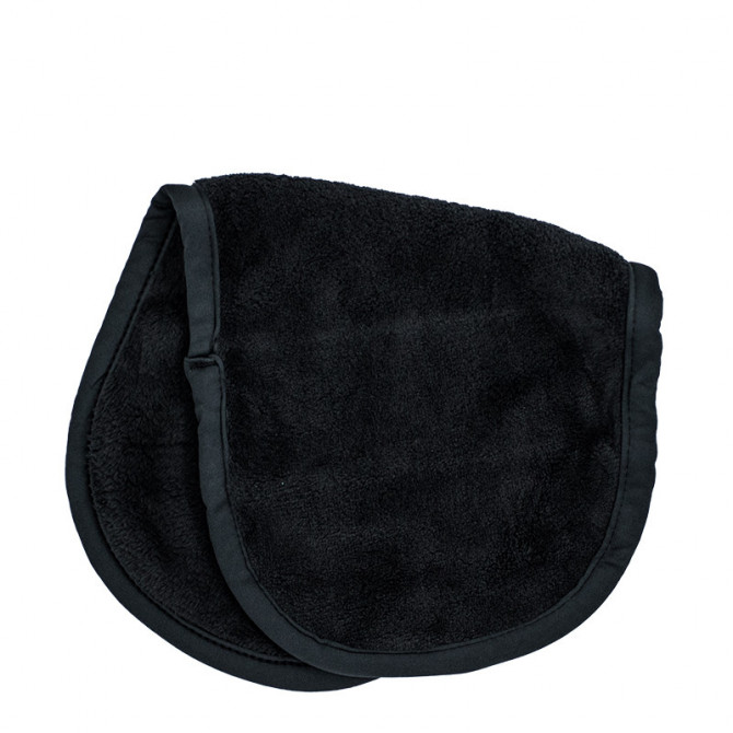 Chic Black