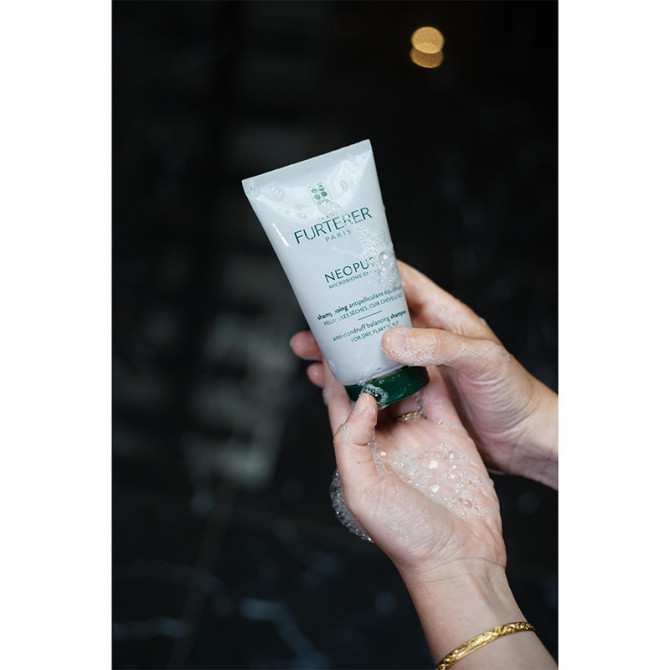 Shampooing Antipelliculaire Équilibrant