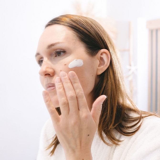 Bariésun Fluide Anti-Taches SPF50+
