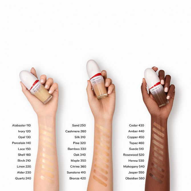Revitalessence Skin Glow 210