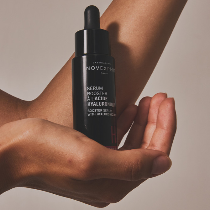 Sérum Booster à l'Acide Hyaluronique