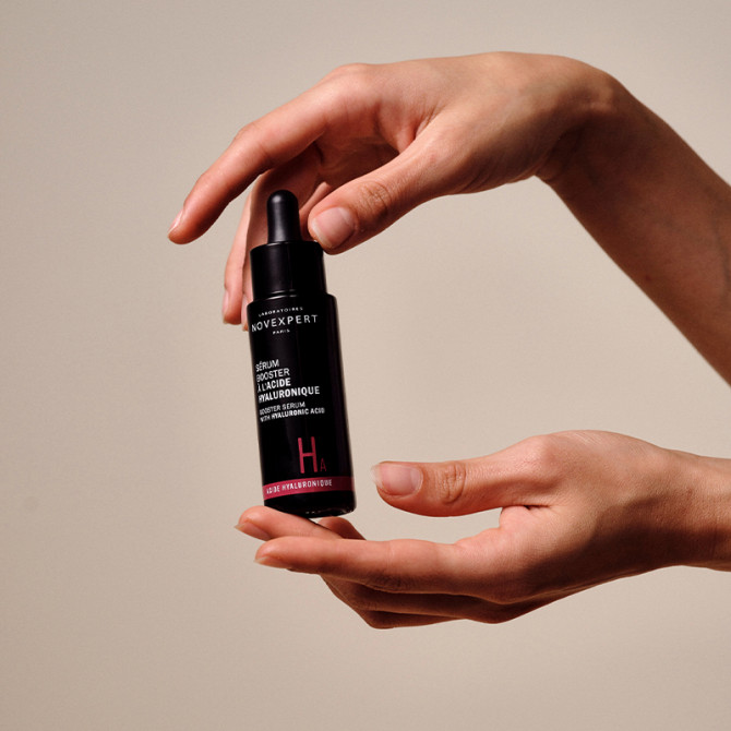 Sérum Booster à l'Acide Hyaluronique