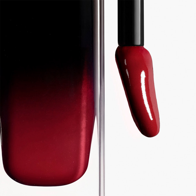 ROUGE ALLURE LAQUE