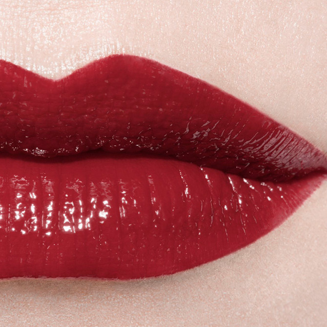 ROUGE ALLURE LAQUE
