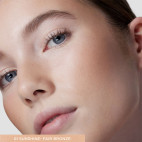 Crema idratante colorata con effetto abbronzante SUNSHINE