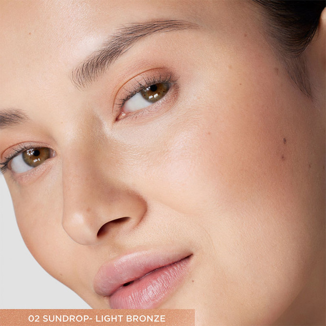 Crema idratante colorata con effetto abbronzante SUNDROP