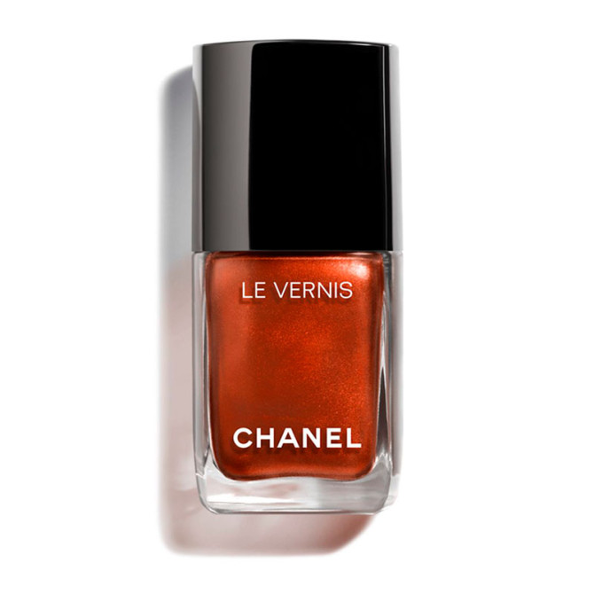 LE VERNIS 369
