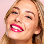 Bálsamo labial Rose Glow Gloss - N.º 2 PINK PONG
