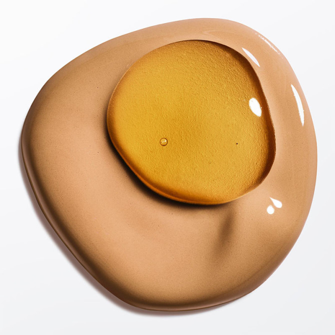 Base de maquillaje Double Serum M1W