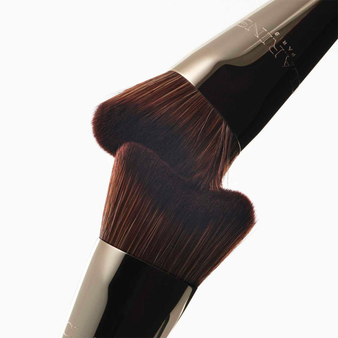 Double Serum Foundation Brush