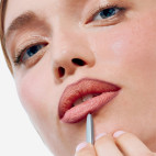 Quickliner For Lips
