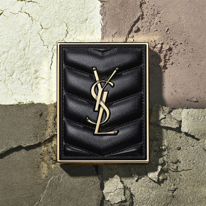 Couture Mini Clutch 830