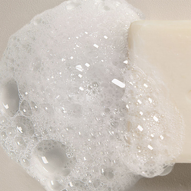 VOLU Solid Shampoo