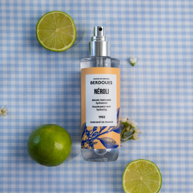Feuchtigkeitsspendendes Parfüm-Spray mit Neroli