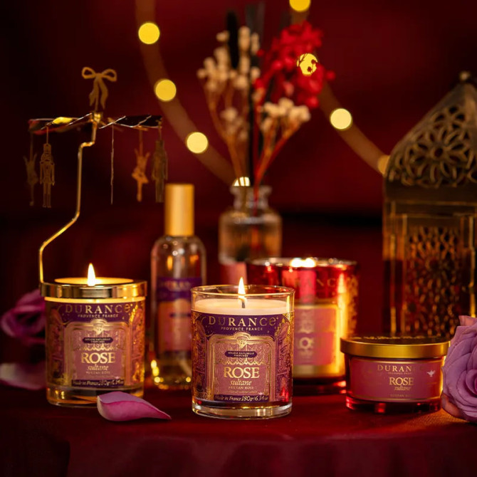 Petite Bougie de Noël Parfumée
